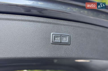 Внедорожник / Кроссовер Audi Q5 2023 в 
