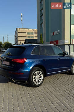 Позашляховик / Кросовер Audi Q5 2014 в 