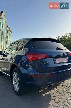 Позашляховик / Кросовер Audi Q5 2014 в 