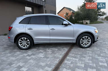 Внедорожник / Кроссовер Audi Q5 2017 в 