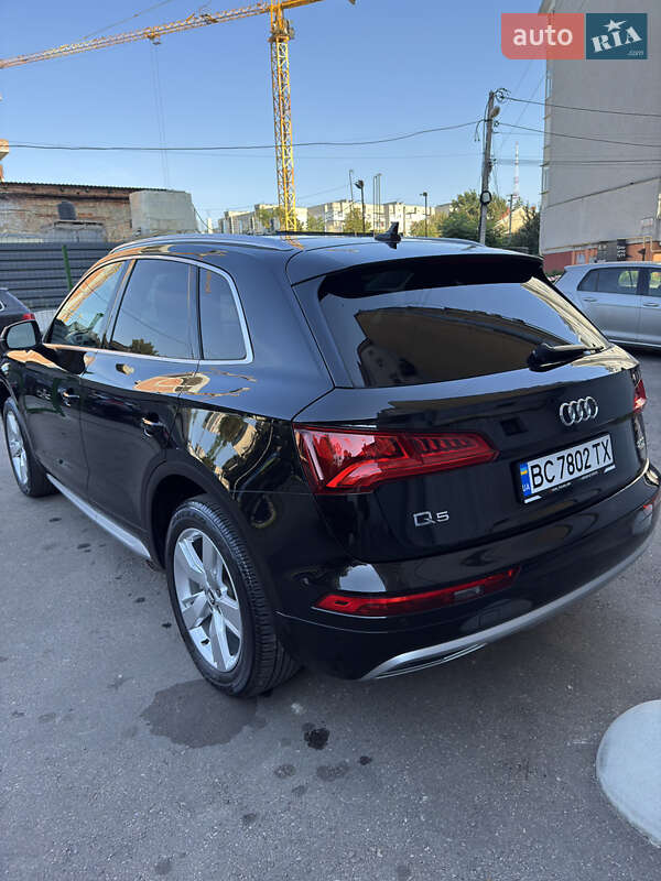 Внедорожник / Кроссовер Audi Q5 2017 в Львове фото 4 Внедорожник / Кроссовер Audi Q5 2017 в Львове