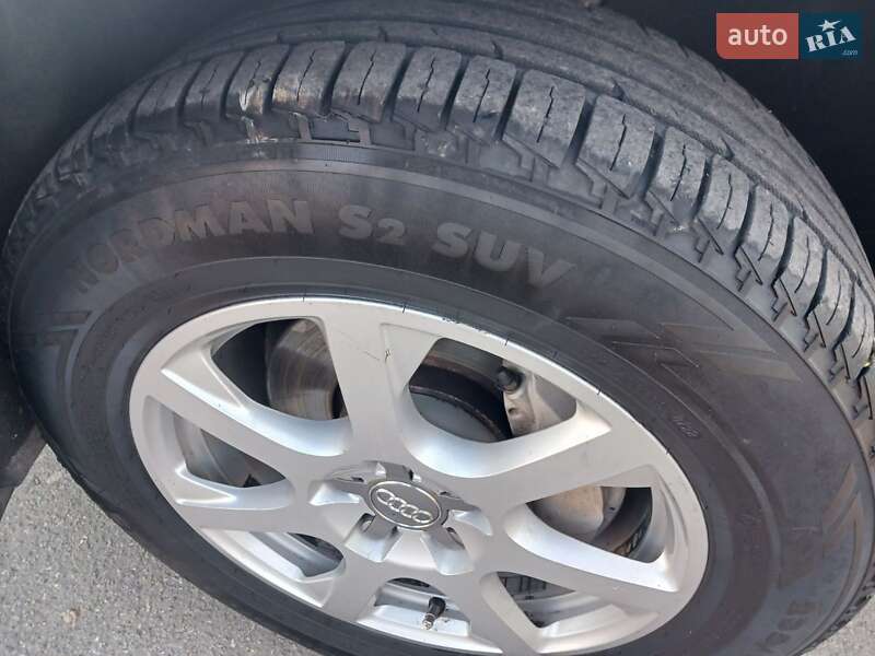 Внедорожник / Кроссовер Audi Q5 2012 в Первомайске