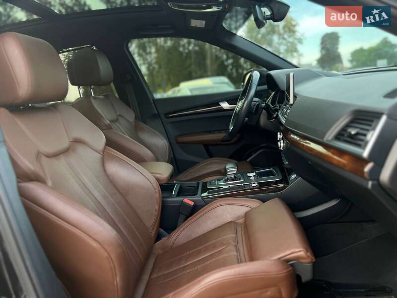Позашляховик / Кросовер Audi Q5 2018 в Стрию