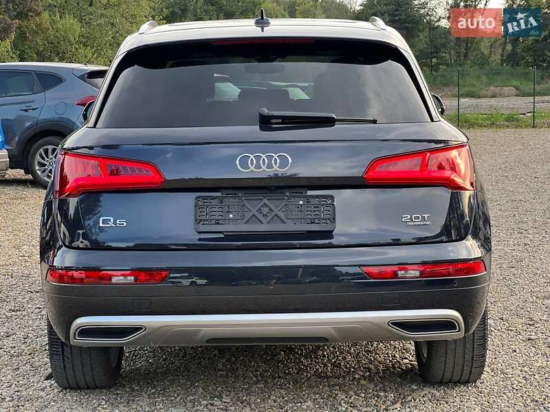 Позашляховик / Кросовер Audi Q5 2018 в Стрию