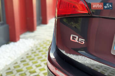 Внедорожник / Кроссовер Audi Q5 2013 в 