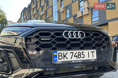 Внедорожник / Кроссовер Audi Q5 2024 в 