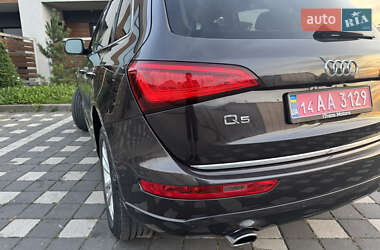 Внедорожник / Кроссовер Audi Q5 2015 в 