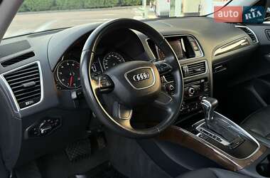 Внедорожник / Кроссовер Audi Q5 2016 в 