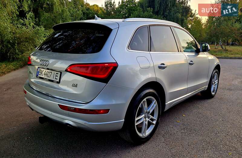 Позашляховик / Кросовер Audi Q5 2014 в Рівному