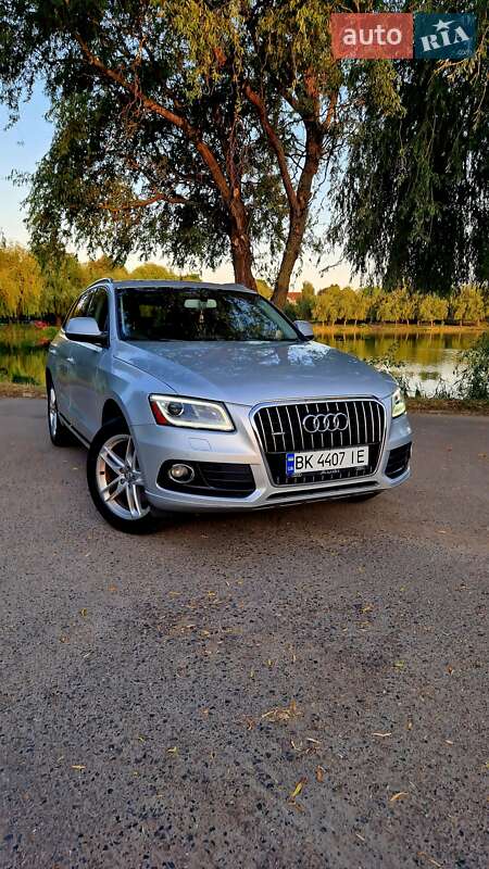 Позашляховик / Кросовер Audi Q5 2014 в Рівному