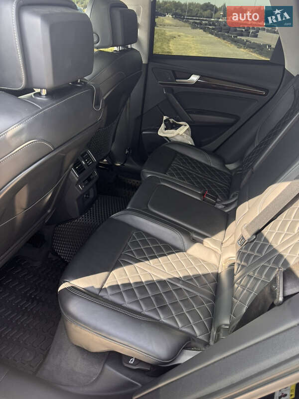 Внедорожник / Кроссовер Audi Q5 2017 в Львове фото 13 Внедорожник / Кроссовер Audi Q5 2017 в Львове