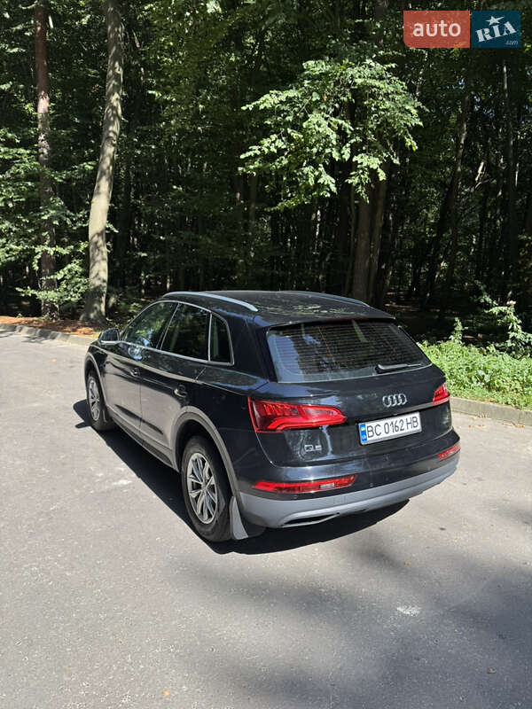 Внедорожник / Кроссовер Audi Q5 2017 в Львове фото 6 Внедорожник / Кроссовер Audi Q5 2017 в Львове