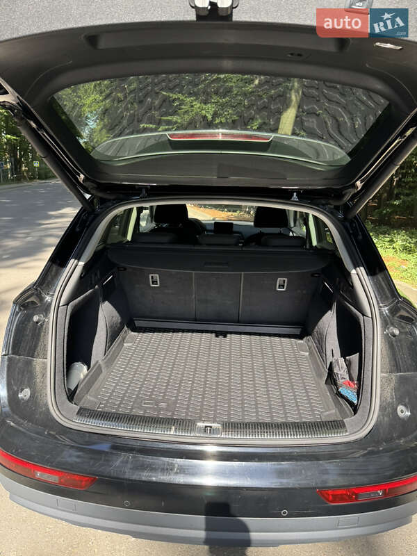 Внедорожник / Кроссовер Audi Q5 2017 в Львове фото 17 Внедорожник / Кроссовер Audi Q5 2017 в Львове