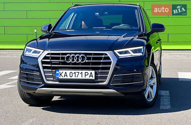 Позашляховик / Кросовер Audi Q5 2019 в Києві