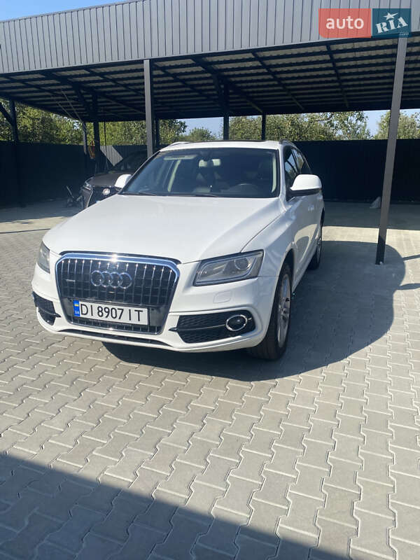 Внедорожник / Кроссовер Audi Q5 2010 в Заречье