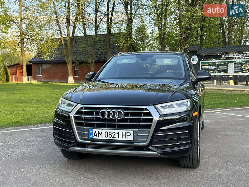 Позашляховик / Кросовер Audi Q5 2018 в Звягелі