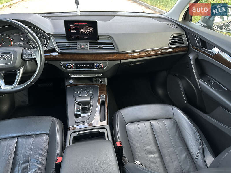 Внедорожник / Кроссовер Audi Q5 2018 в Коломые