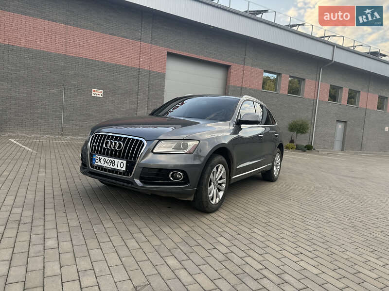Внедорожник / Кроссовер Audi Q5 2015 в Костополе