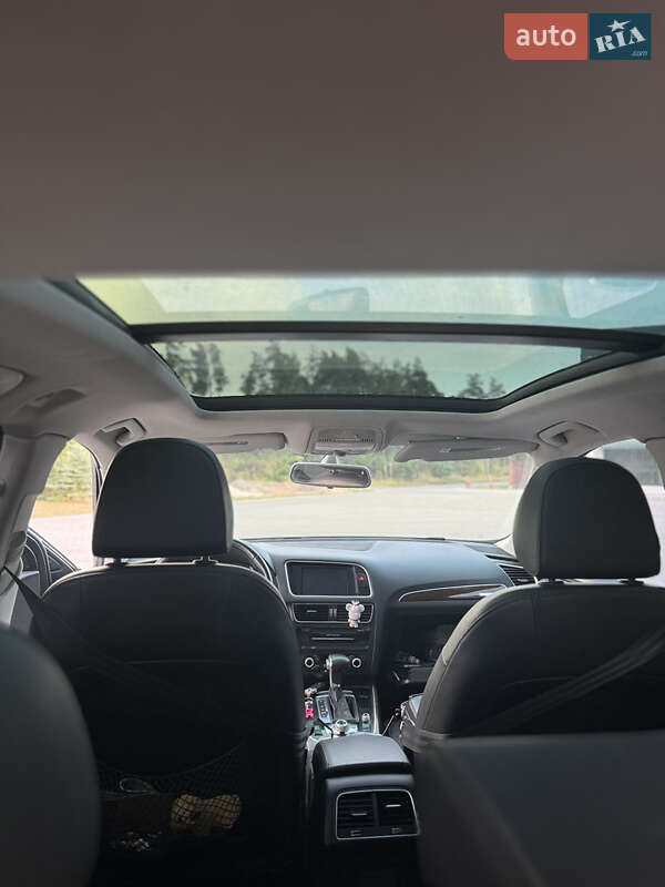 Внедорожник / Кроссовер Audi Q5 2015 в Костополе