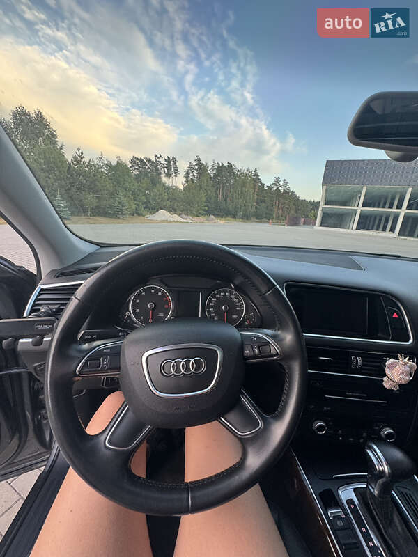 Внедорожник / Кроссовер Audi Q5 2015 в Костополе