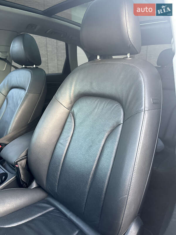 Внедорожник / Кроссовер Audi Q5 2015 в Костополе