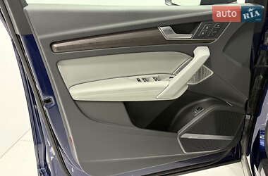 Внедорожник / Кроссовер Audi Q5 2021 в 