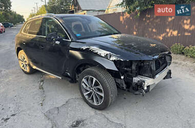 Позашляховик / Кросовер Audi Q5 2022 в 