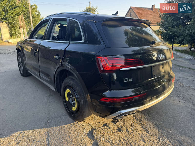 Позашляховик / Кросовер Audi Q5 2022 в Запоріжжі