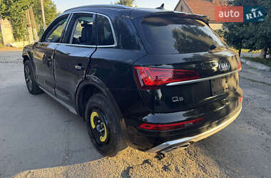 Позашляховик / Кросовер Audi Q5 2022 в 