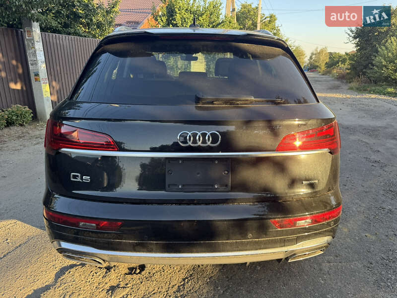 Позашляховик / Кросовер Audi Q5 2022 в Запоріжжі