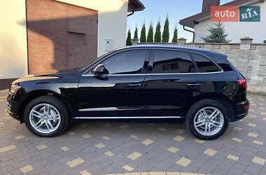Внедорожник / Кроссовер Audi Q5 2017 в Ровно