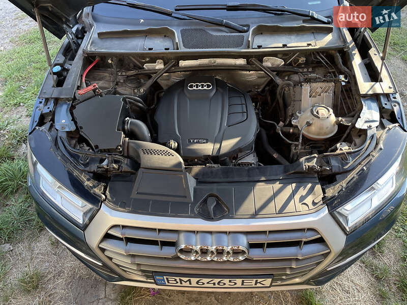 Внедорожник / Кроссовер Audi Q5 2017 в Конотопе