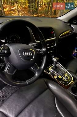 Внедорожник / Кроссовер Audi Q5 2016 в 