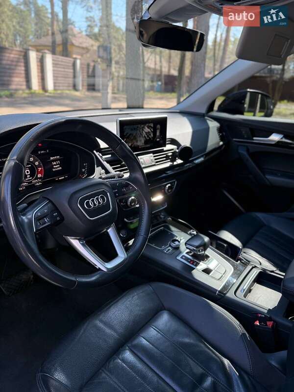 Позашляховик / Кросовер Audi Q5 2018 в Києві