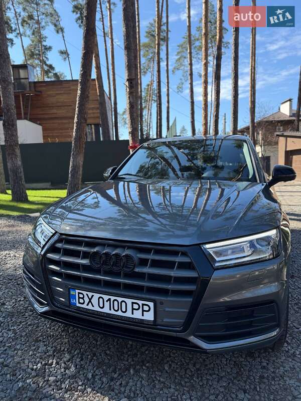Позашляховик / Кросовер Audi Q5 2018 в Києві