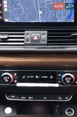 Позашляховик / Кросовер Audi Q5 2020 в 