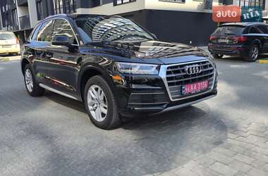 Внедорожник / Кроссовер Audi Q5 2020 в 