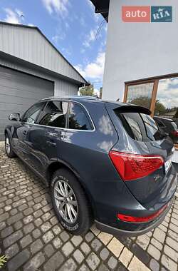 Позашляховик / Кросовер Audi Q5 2010 в 