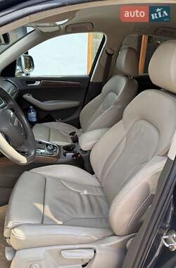 Позашляховик / Кросовер Audi Q5 2010 в 