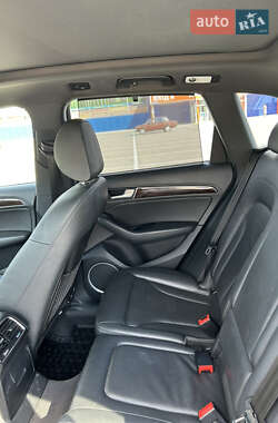 Позашляховик / Кросовер Audi Q5 2015 в 