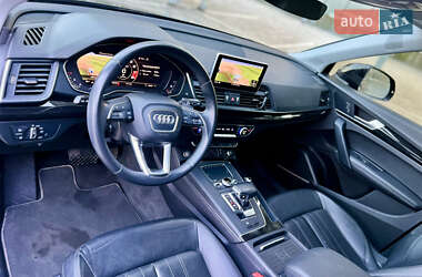 Внедорожник / Кроссовер Audi Q5 2019 в 