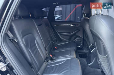 Внедорожник / Кроссовер Audi Q5 2015 в 