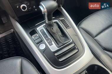 Внедорожник / Кроссовер Audi Q5 2015 в 
