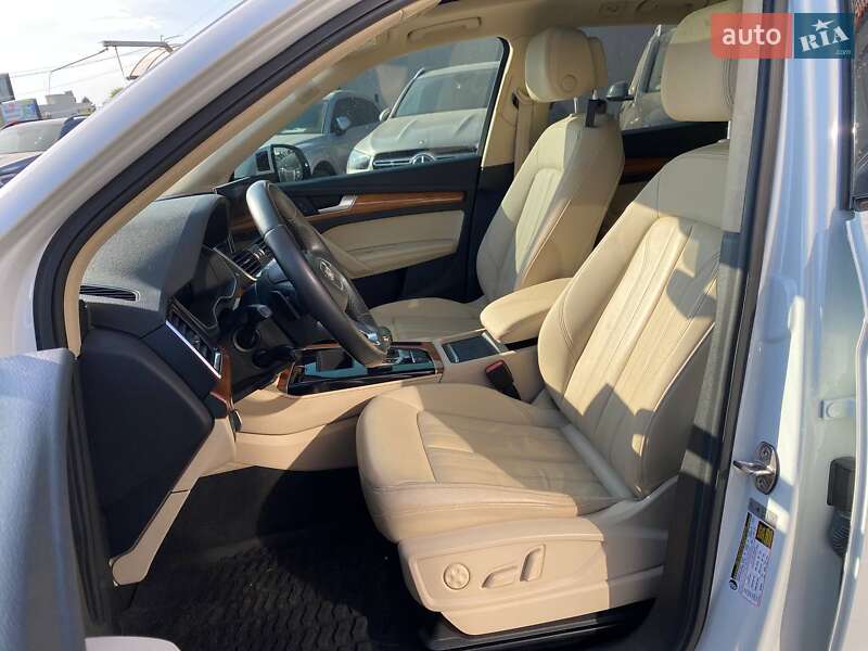 Внедорожник / Кроссовер Audi Q5 2020 в Львове