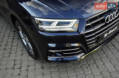 Внедорожник / Кроссовер Audi Q5 2020 в 