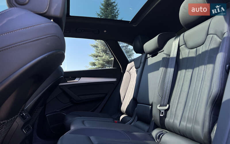 Внедорожник / Кроссовер Audi Q5 2022 в Львове фото 16 Внедорожник / Кроссовер Audi Q5 2022 в Львове