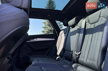 Позашляховик / Кросовер Audi Q5 2022 в 