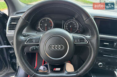 Внедорожник / Кроссовер Audi Q5 2012 в 
