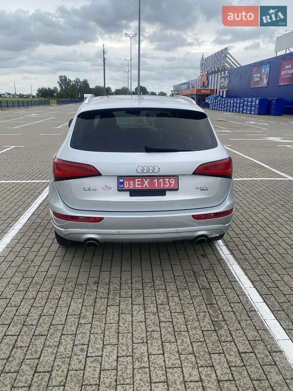 Внедорожник / Кроссовер Audi Q5 2013 в Нововолынске