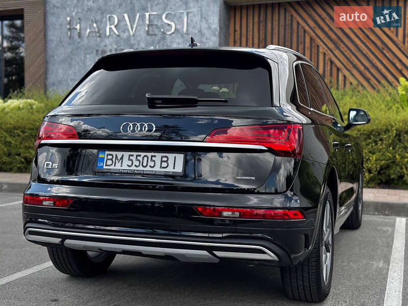 Внедорожник / Кроссовер Audi Q5 2023 в Киеве